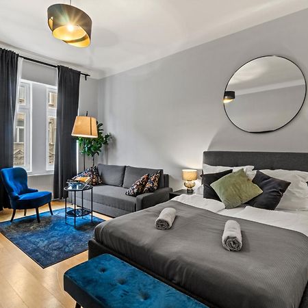 Stylish Apartment, 4 Min To U3 Zipperer Strasse Bécs Kültér fotó