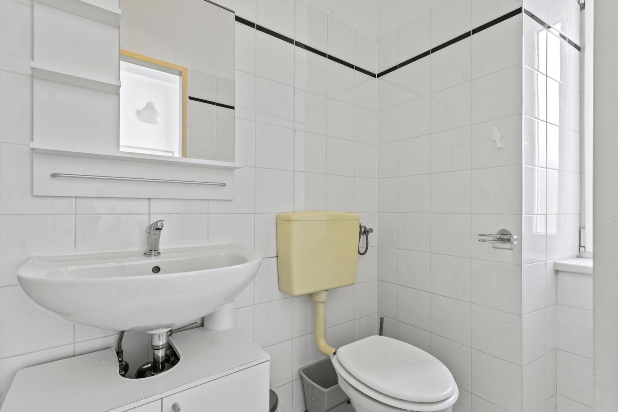 Stylish Apartment, 4 Min To U3 Zipperer Strasse Bécs Kültér fotó