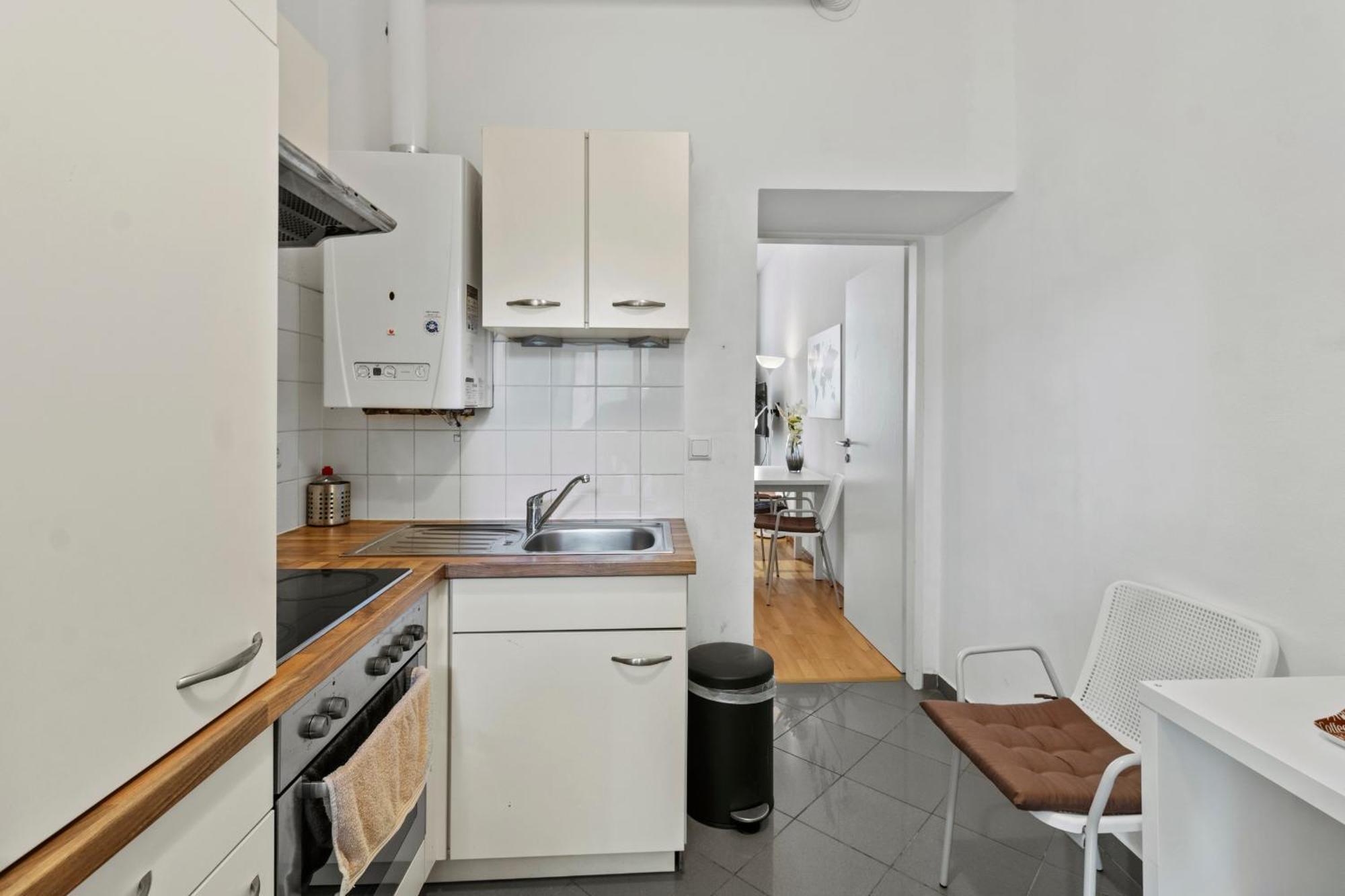 Stylish Apartment, 4 Min To U3 Zipperer Strasse Bécs Kültér fotó